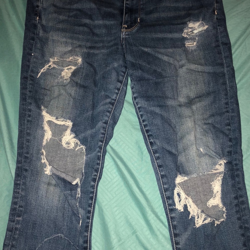 American Eagle Ripped Jeans
